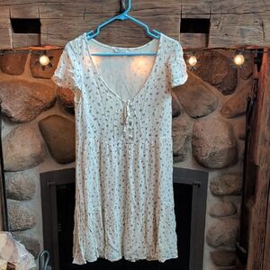 American Eagle Outfitters White Floral Dress